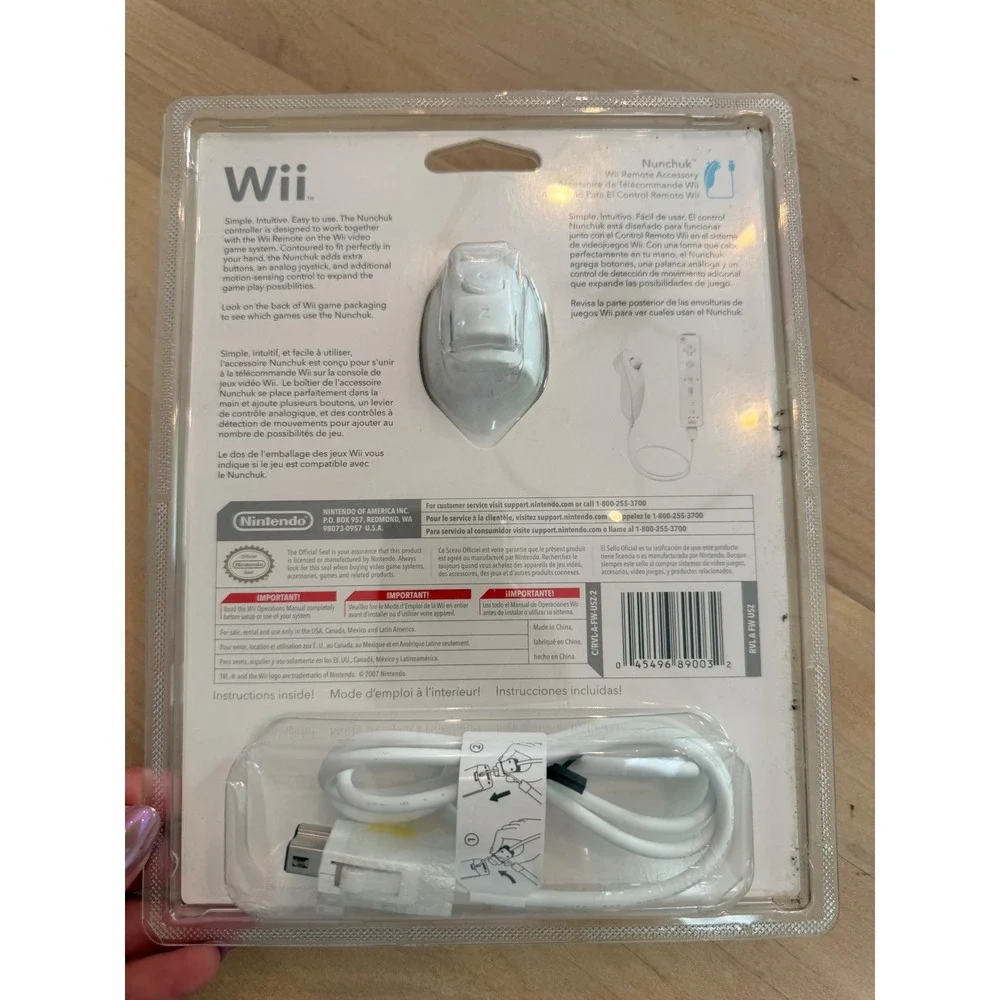 Nintendo Wii Nunchuk Controller White RVL-A-FW-USZ New Sealed Accessory